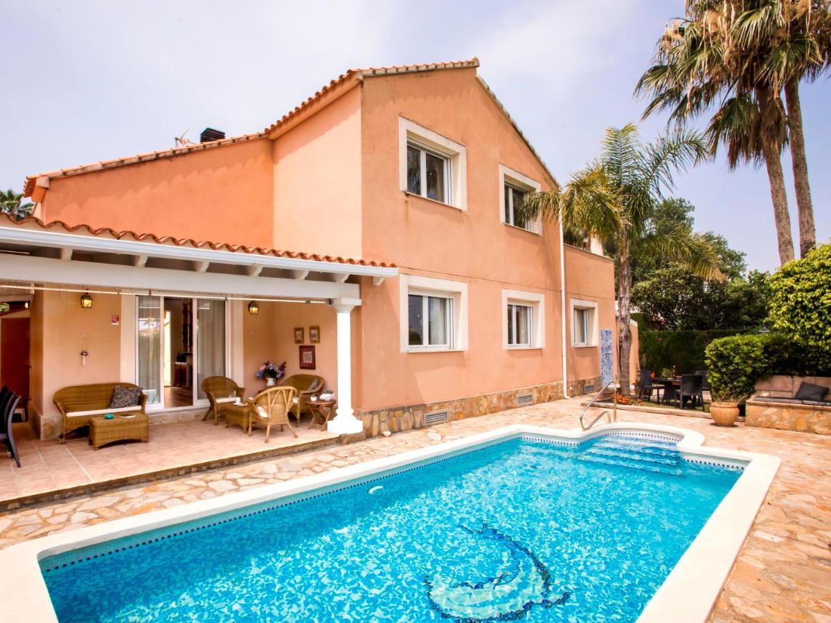 Holiday Home Larauri Oliva Nova By Interhome ภายนอก รูปภาพ